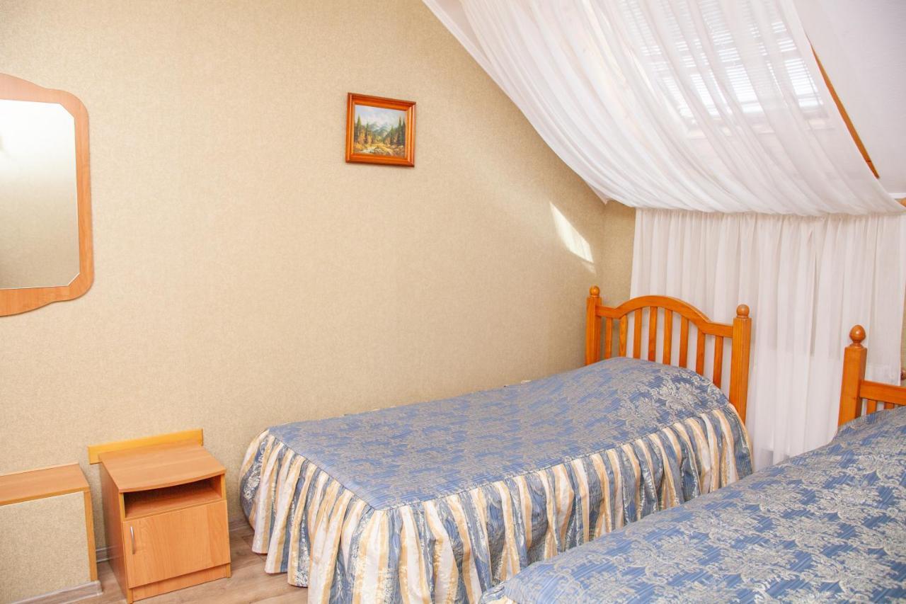Hotel Piligrim 3 Mykolaiv Exterior foto
