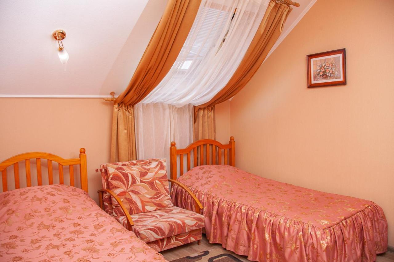Hotel Piligrim 3 Mykolaiv Exterior foto
