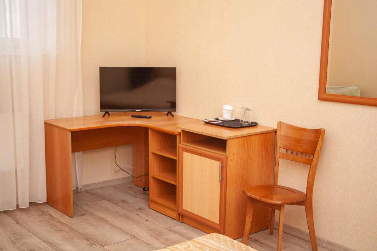 Hotel Piligrim 3 Mykolaiv Exterior foto